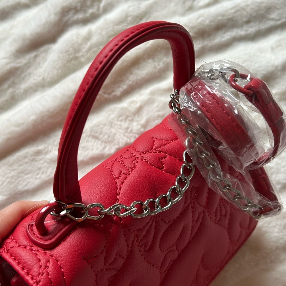 💜SOLD💜Betsey Johnson Lbevie Heart Puff Crossbody Bag Red - Picture 7 of 14